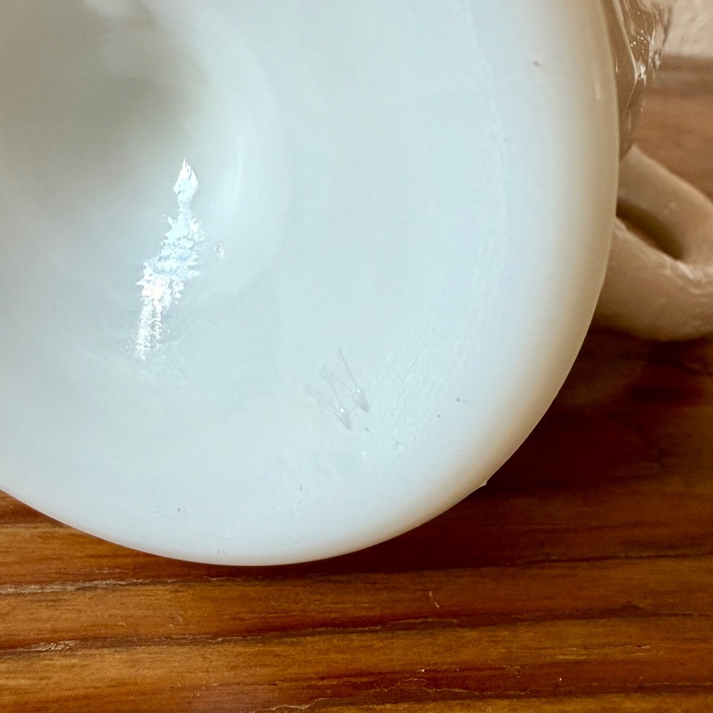 Westmoreland Milk Glass Grape Pattern Footed Creamer – Vintage Mid-Century - Picture 13 of 13
